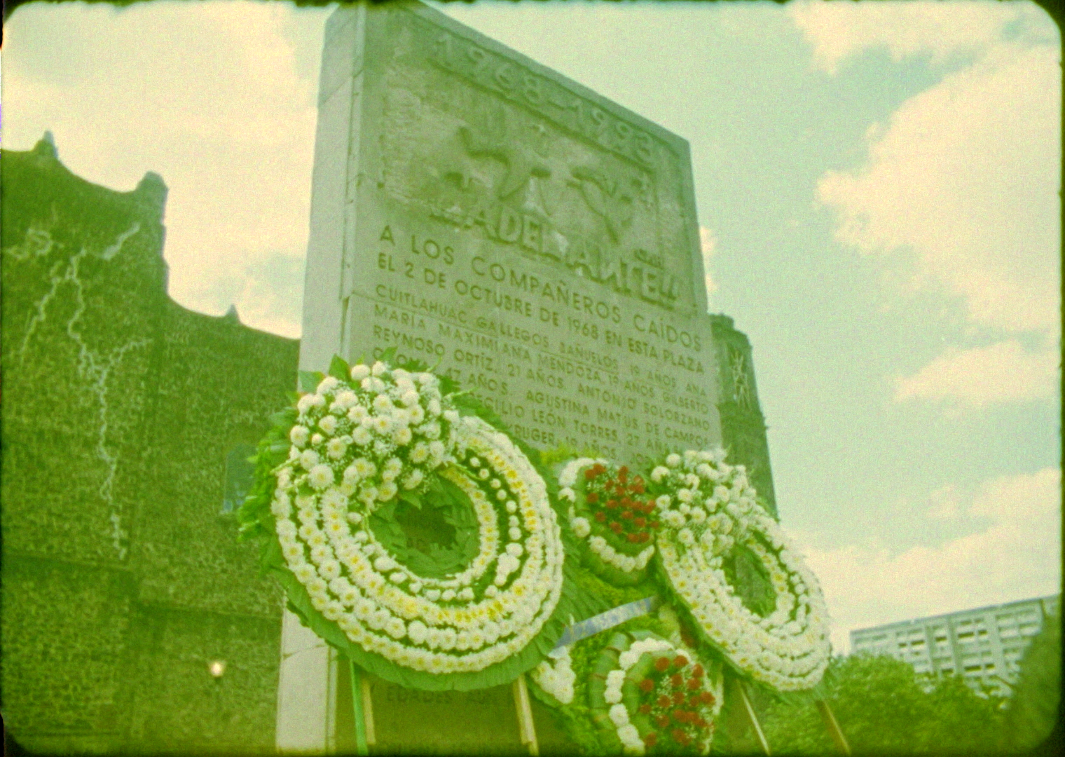 Colectivo Los Ingrávidos, Memorial